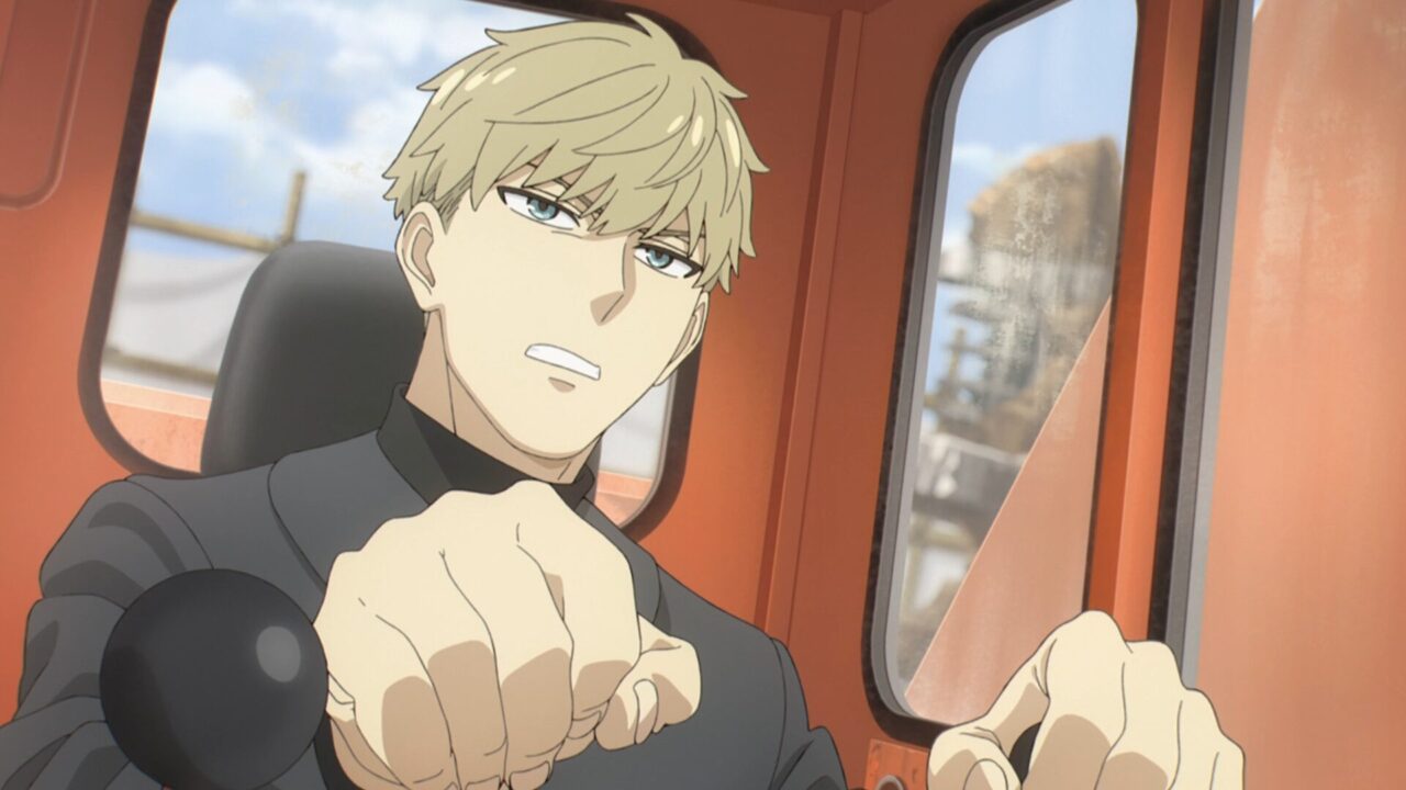 重機バトルするロイド