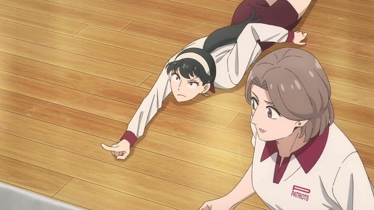 バレーをするヨル